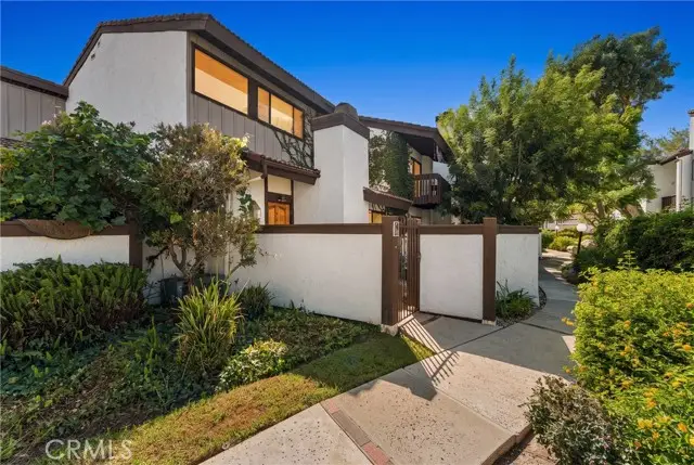 21545 Erwin  #96, Woodland Hills, CA 91367 - #1