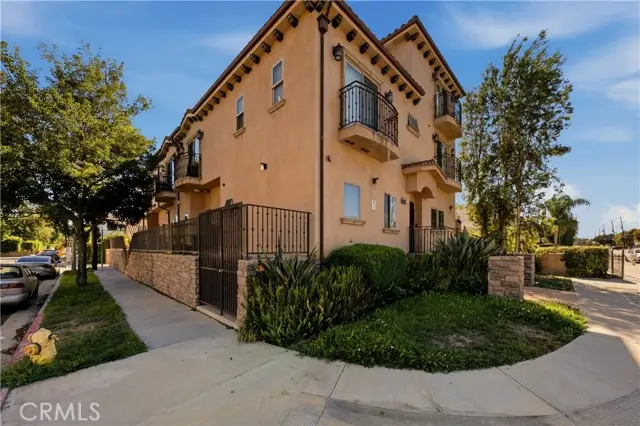 14702 Magnolia Boulevard  #105, Sherman Oaks, CA 91403 - #1