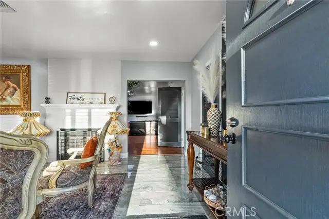 9700 5th, Inglewood, CA 90305 - #3