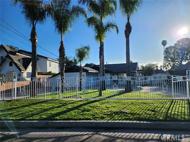 8132 Hatillo, Winnetka, CA 91306 - #1