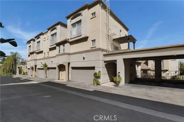5220 Premiere Hills  #222, Woodland Hills, CA 91364