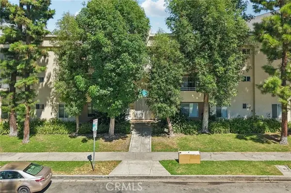 4358 Mammoth Avenue  #14, Sherman Oaks, CA 91423
