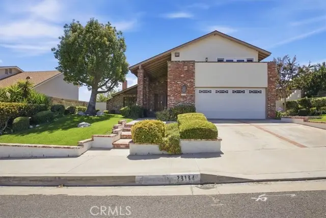 23134 La Granja, Valencia, CA 91354 - #3
