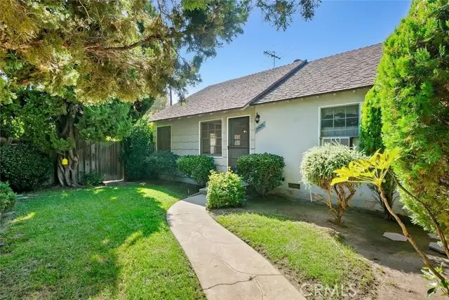 5420 Kester, Sherman Oaks, CA 91411 - #2