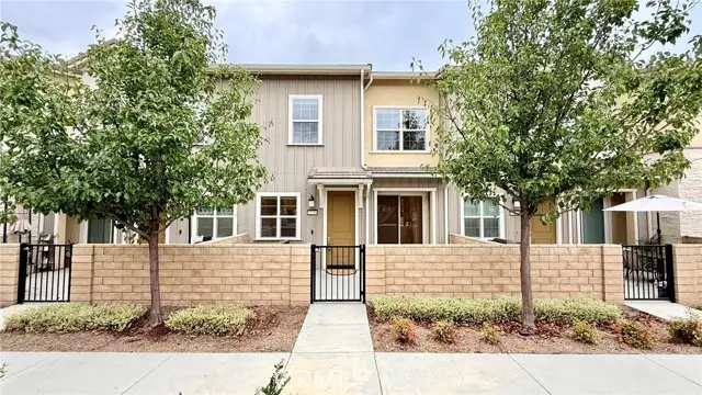 22739 Harmony, Saugus, CA 91350 - #1