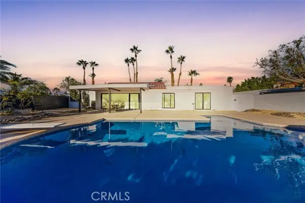 1033 Via Escuela, Palm Springs, CA 92262