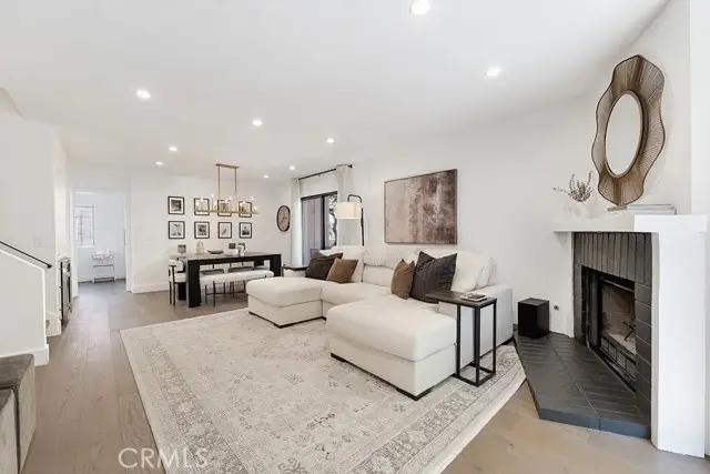 21931 Burbank Boulevard  #25, Woodland Hills, CA 91367 - #1