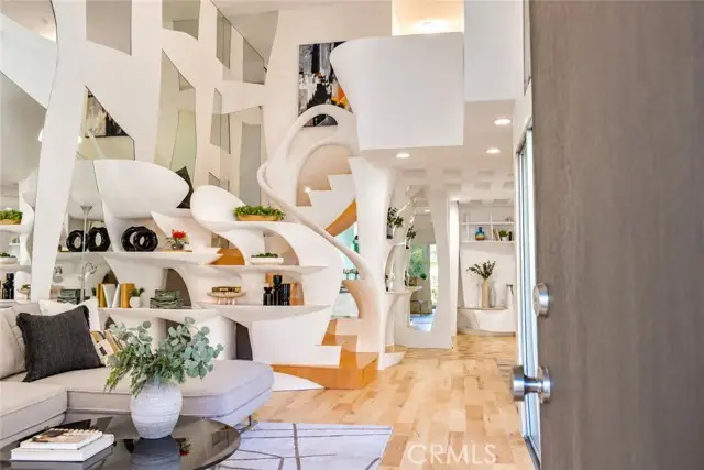 718 Via Colinas, Westlake Village, CA 91362 - #1