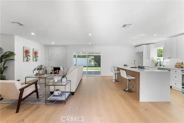 17149 Donmetz Street, Granada Hills, CA 91344 - #2