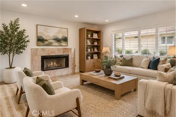 4776 Excelente Drive, Woodland Hills, CA 91364