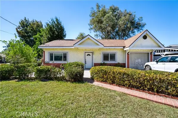 6521 Valjean Avenue, Van Nuys, CA 91406