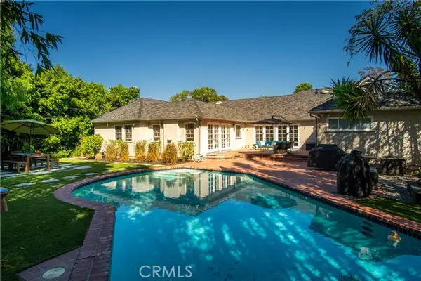 4755 Burnet, Sherman Oaks, CA 91403