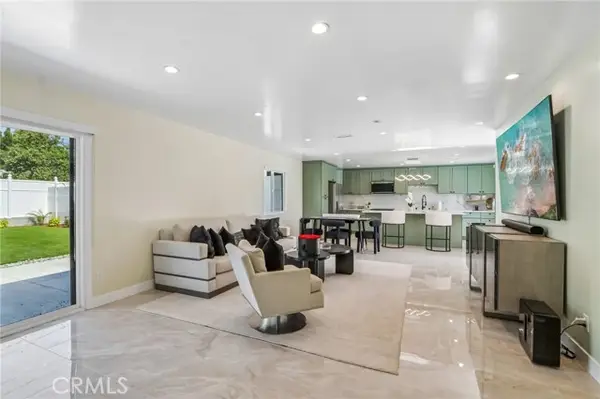 22241 Wyandotte Street, Canoga Park, CA 91303