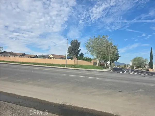 28 Avenue R8, Palmdale, CA 93550