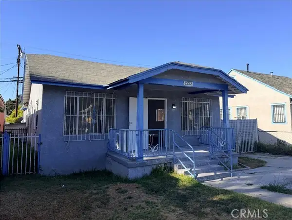 1223 69th, Los Angeles, CA 90044