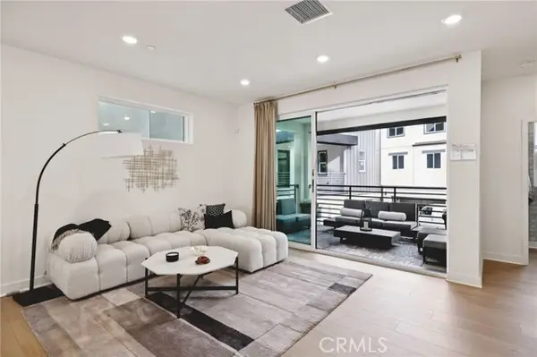 1630 Coral Sea Lane, San Pedro, CA 90732