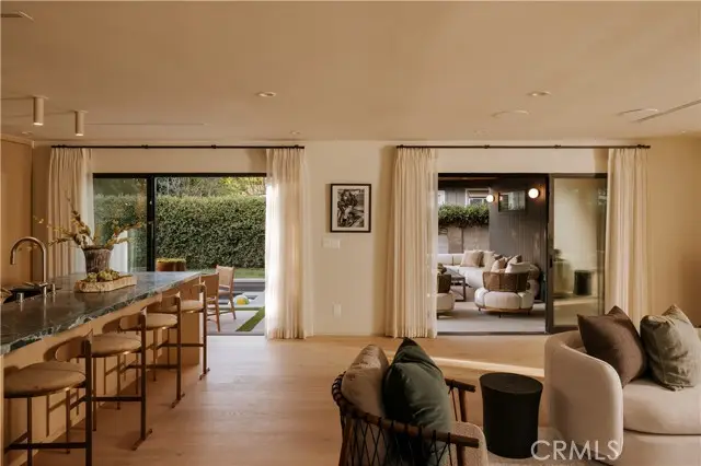 5267 Ventura Canyon Avenue, Sherman Oaks, CA 91401 - #3