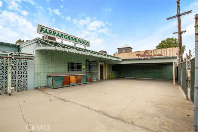 335 Beach Avenue, Inglewood, CA 90302 - #2