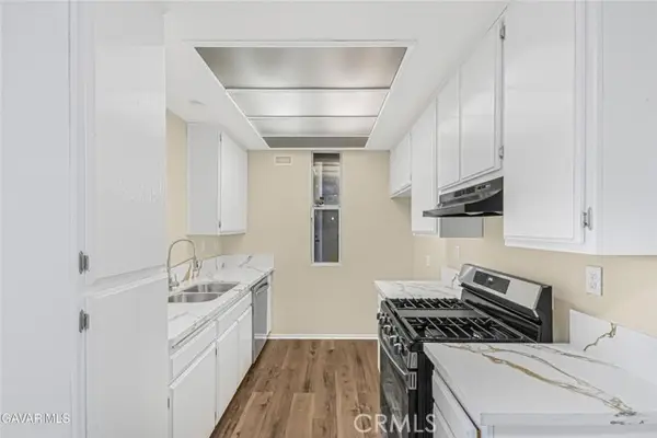 2805 Avenue K12 Apt#143, Lancaster, CA 93536