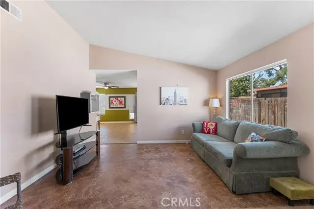 37061 29th, Palmdale, CA 93550 - #3