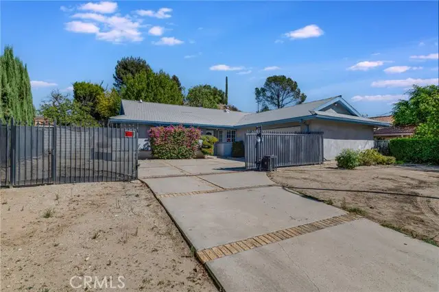 12296 Woodley, Granada Hills, CA 91344 - #1