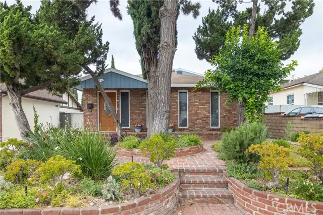 405 Brighton, Burbank, CA 91506 - #1