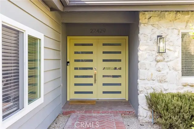 22429 Bessemer Street, Woodland Hills, CA 91367 - #2