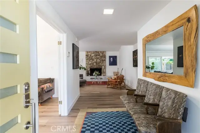 22429 Bessemer Street, Woodland Hills, CA 91367 - #3