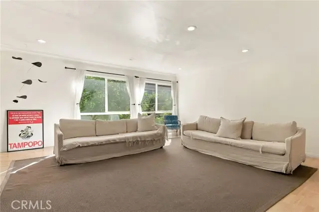 5315 Zelzah Avenue  #16, Encino, CA 91316 - #2