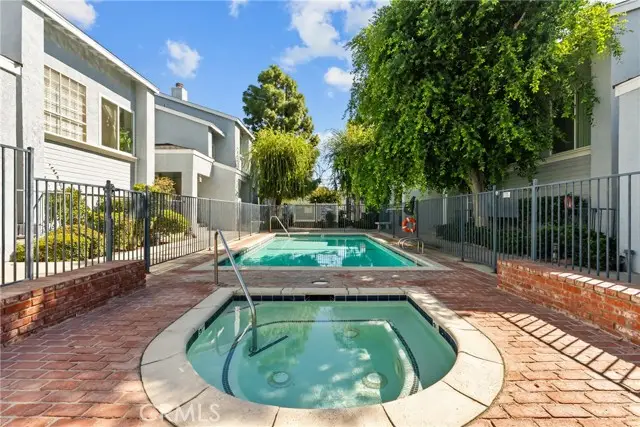 9915 Variel Avenue  #22, Chatsworth, CA 91311 - #2
