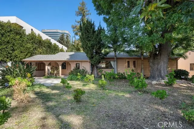 15227 Greenleaf Street, Sherman Oaks, CA 91403 - #1