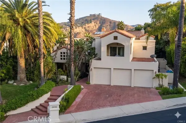 24142 Park Riviera, Calabasas, CA 91302