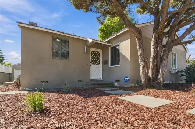 12410 Lull Street, North Hollywood, CA 91605 - #2