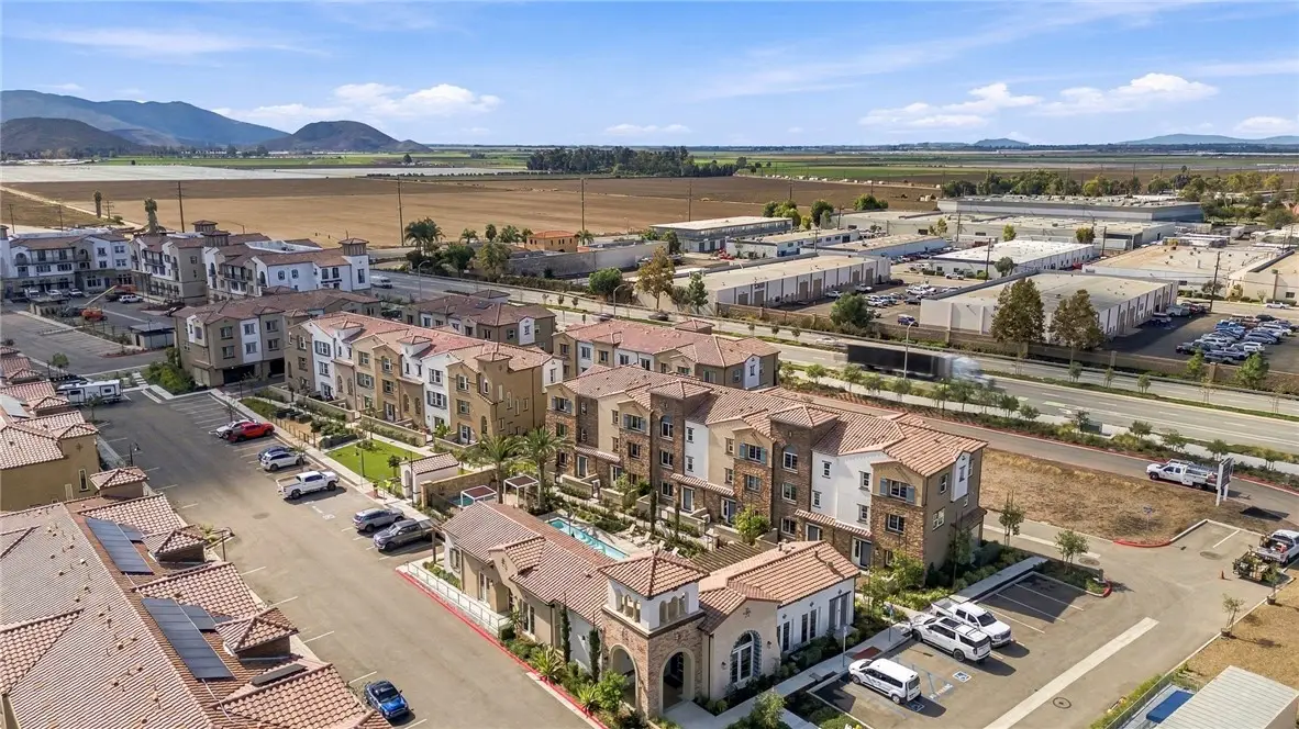 558 Via Zibello, Camarillo, CA 93012 - #1