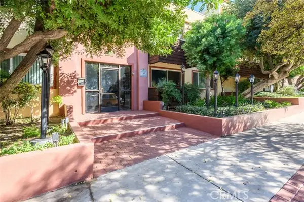5414 Newcastle, Encino, CA 91316