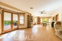 23552 Collins Street, Woodland Hills, CA 91367 - #3