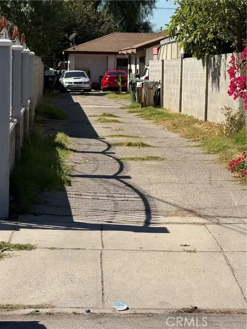 10471 El Dorado, Pacoima, CA 91331 - #2