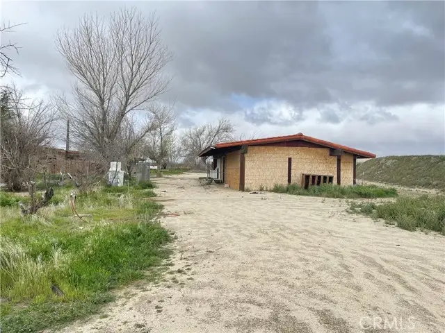 15981 Gaskell Road, Rosamond, CA 93560 - #1