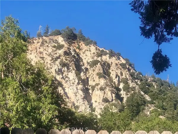 41424 Valley of the Falls Drive, Forest Falls, CA 92339