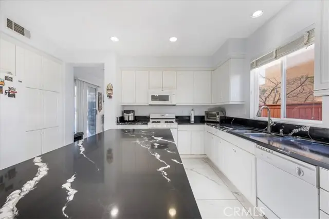 44364 Kingston, Temecula, CA 92592 - #2