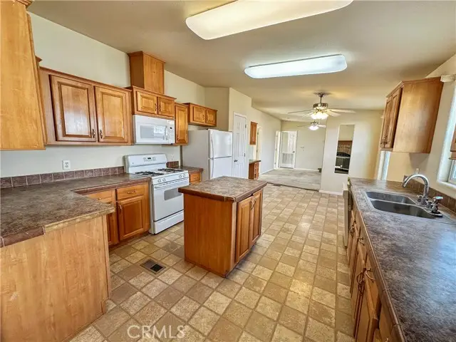 2450 Hobsonway  #57, Blythe, CA 92225 - #3