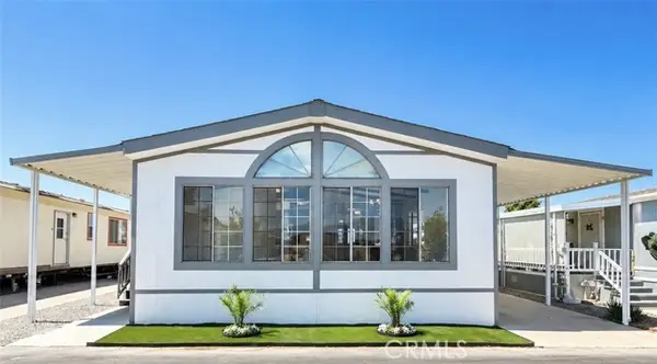 530 Devonshire Avenue  #65, Hemet, CA 92543
