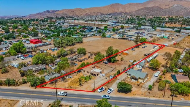 7081 Valley Way, Riverside, CA 92509 - #1