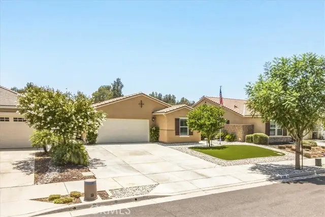 433 Willow, Perris, CA 92570 - #3