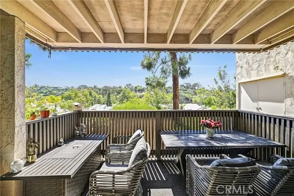 8640 Via Mallorca  #B, La Jolla, CA 92037