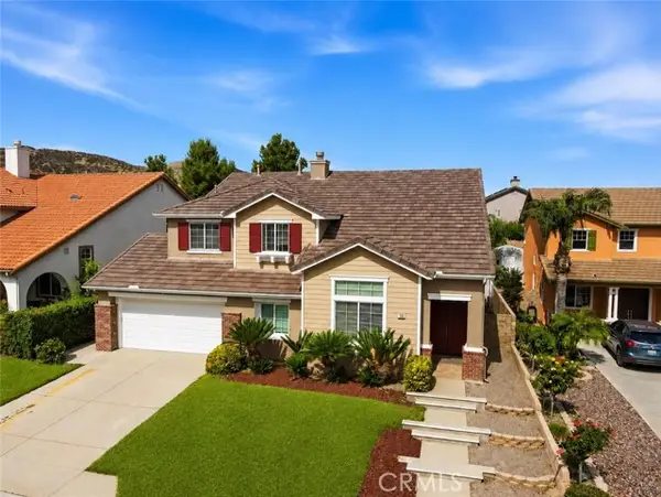 152 Alabaster Loop, Perris, CA 92570