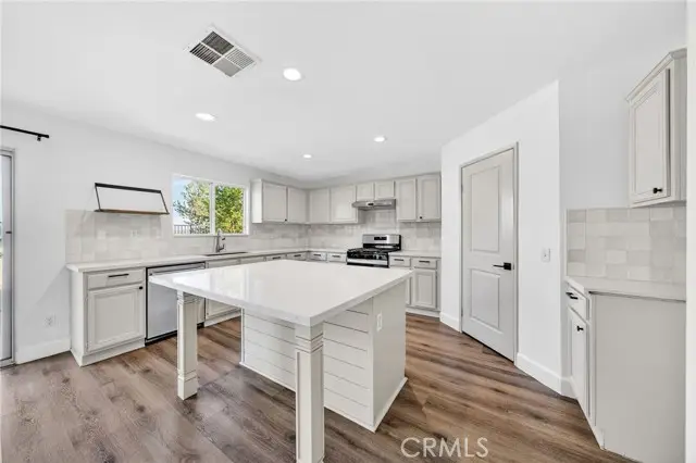 33650 Abbey Road, Temecula, CA 92592 - #2