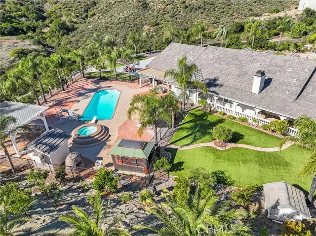 35751 Avenida La Cresta, Murrieta, CA 92562 - #1