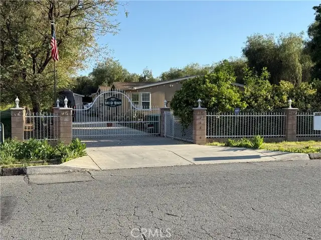 26825 Lazy Creek Rd, Sun City, CA 92586 - #1