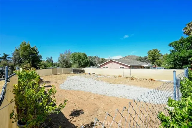23792 La Bertha, Quail Valley, CA 92587 - #3